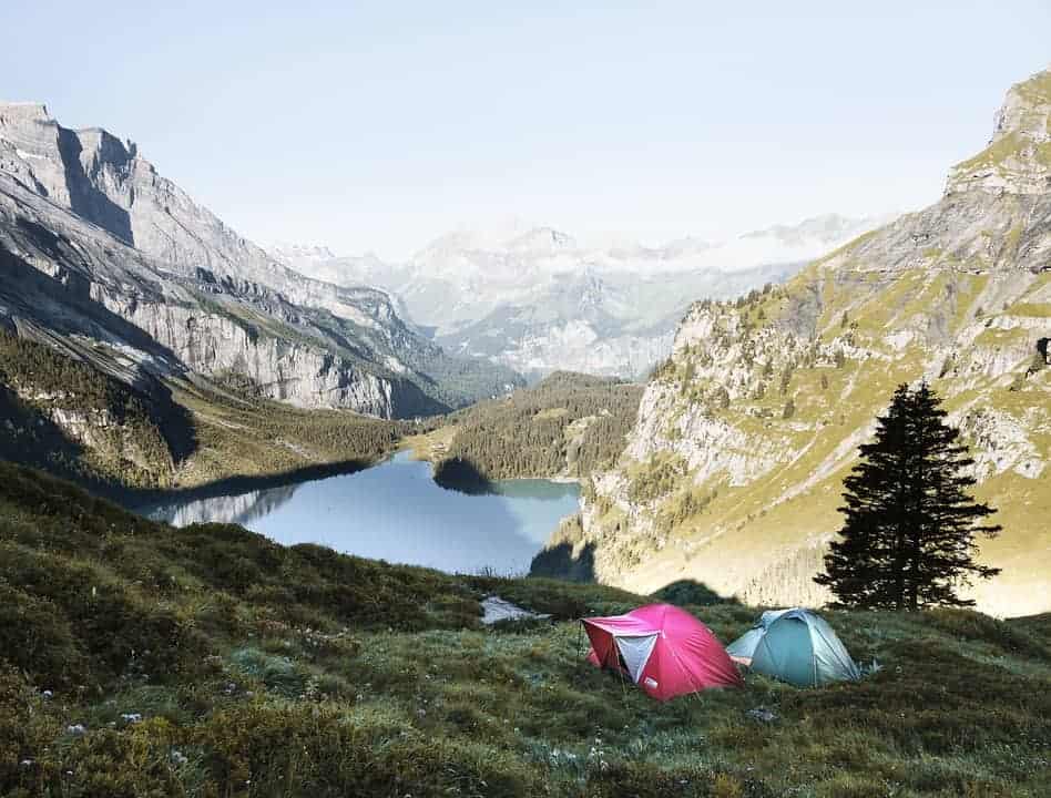 camping near lake
