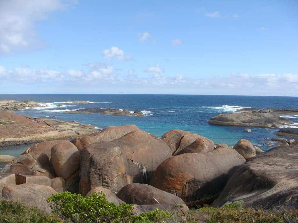 Most amazing places to visit in Western Australia 2 elephant rocks Australia