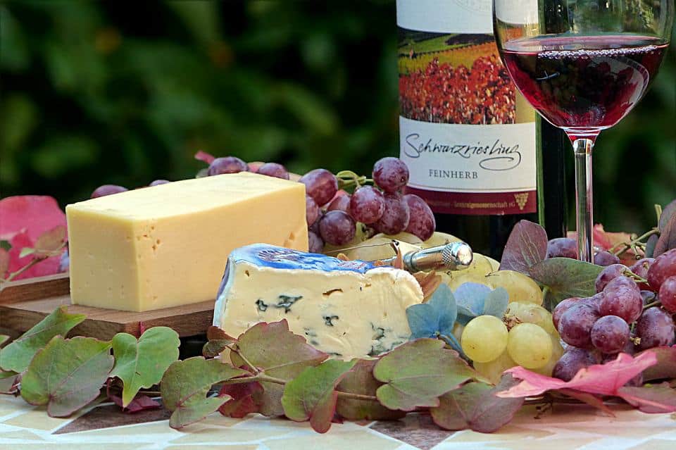 Pair Delicious Cheese with the Best Cabernet Sauvignon 2 Delicious Cheese