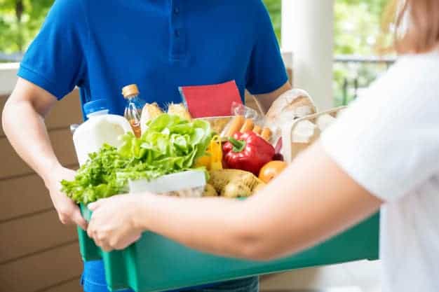 Top 10 Essential Backpacking Tips for Hiking 5 Food items