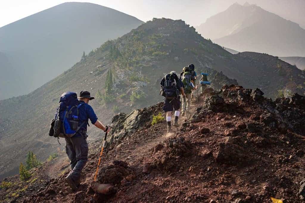 Read more about the article Top 10 Essential Backpacking Tips for Hiking