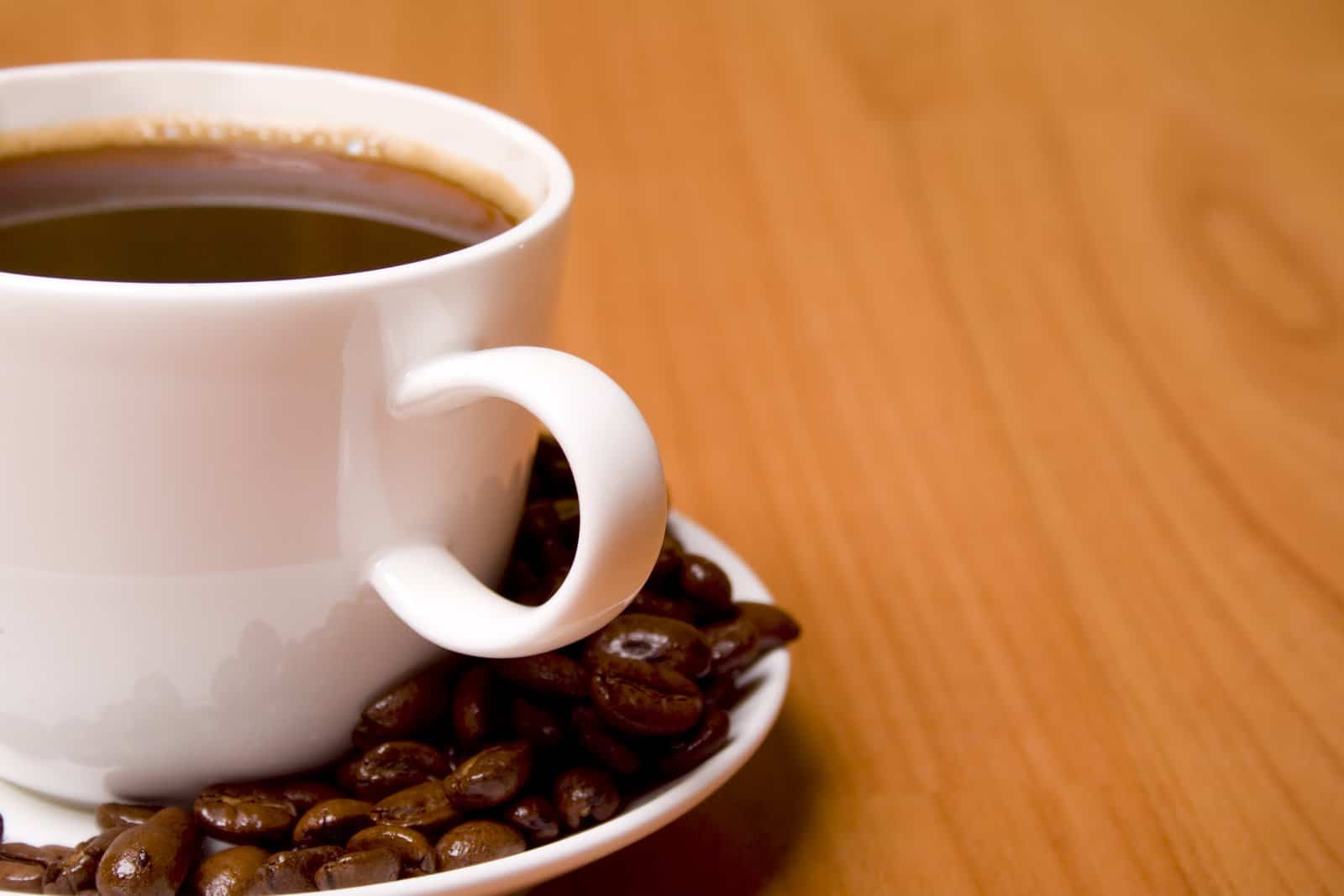 You are currently viewing Coffee Beans: 6 Tips To Choose the Right Type for You