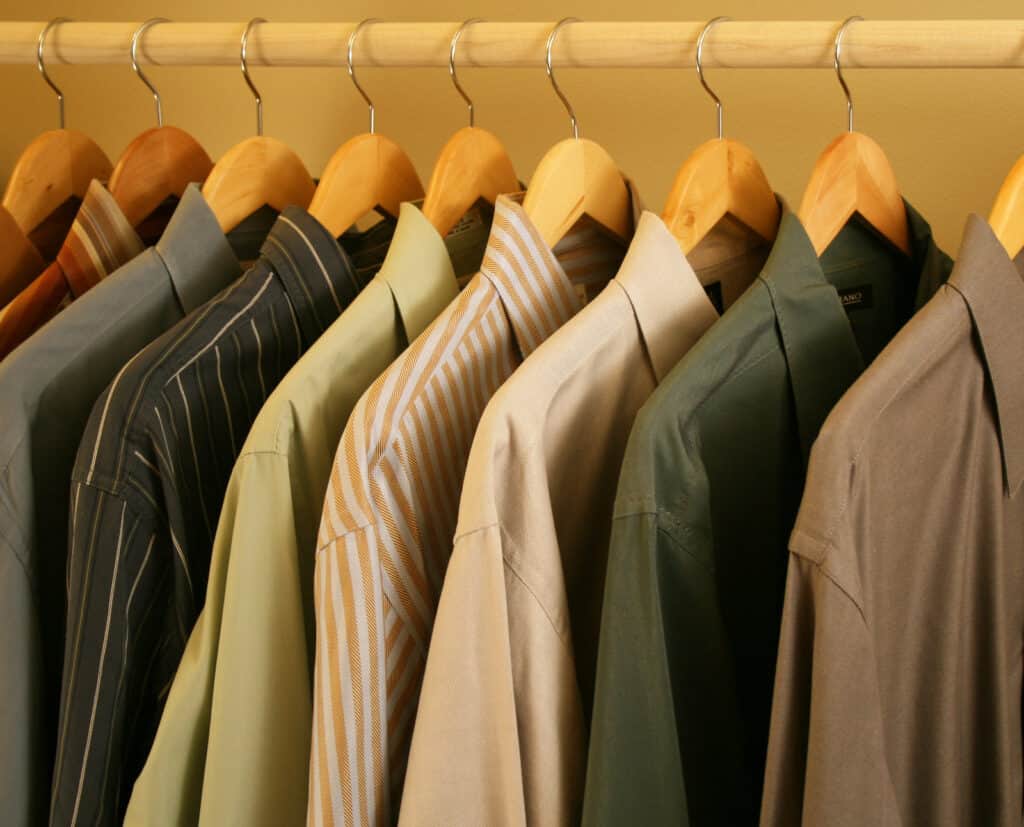 Build a Minimalist Fashion Winter Edition Wardrobe for Men 2 Men's dress shirts