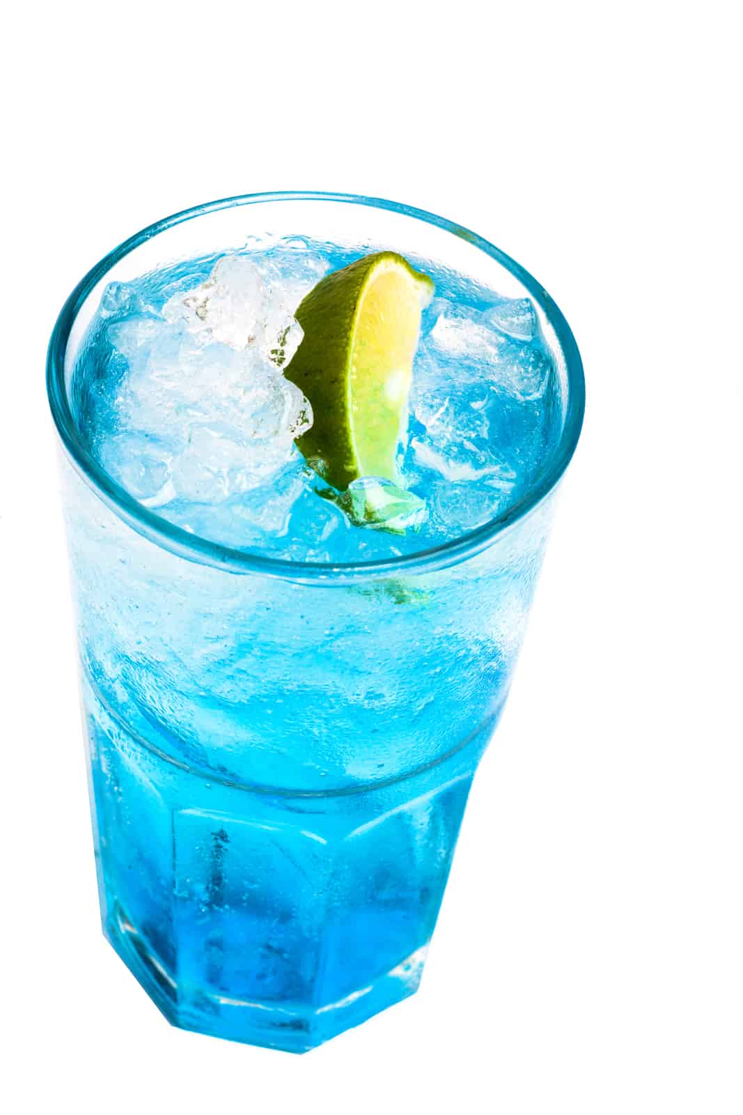 Bonnie Blue Gin Fizz cocktail
