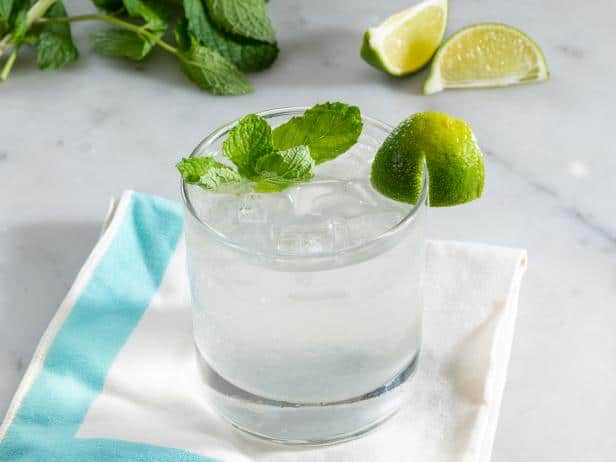 Low-Cal Mint Mule cocktail