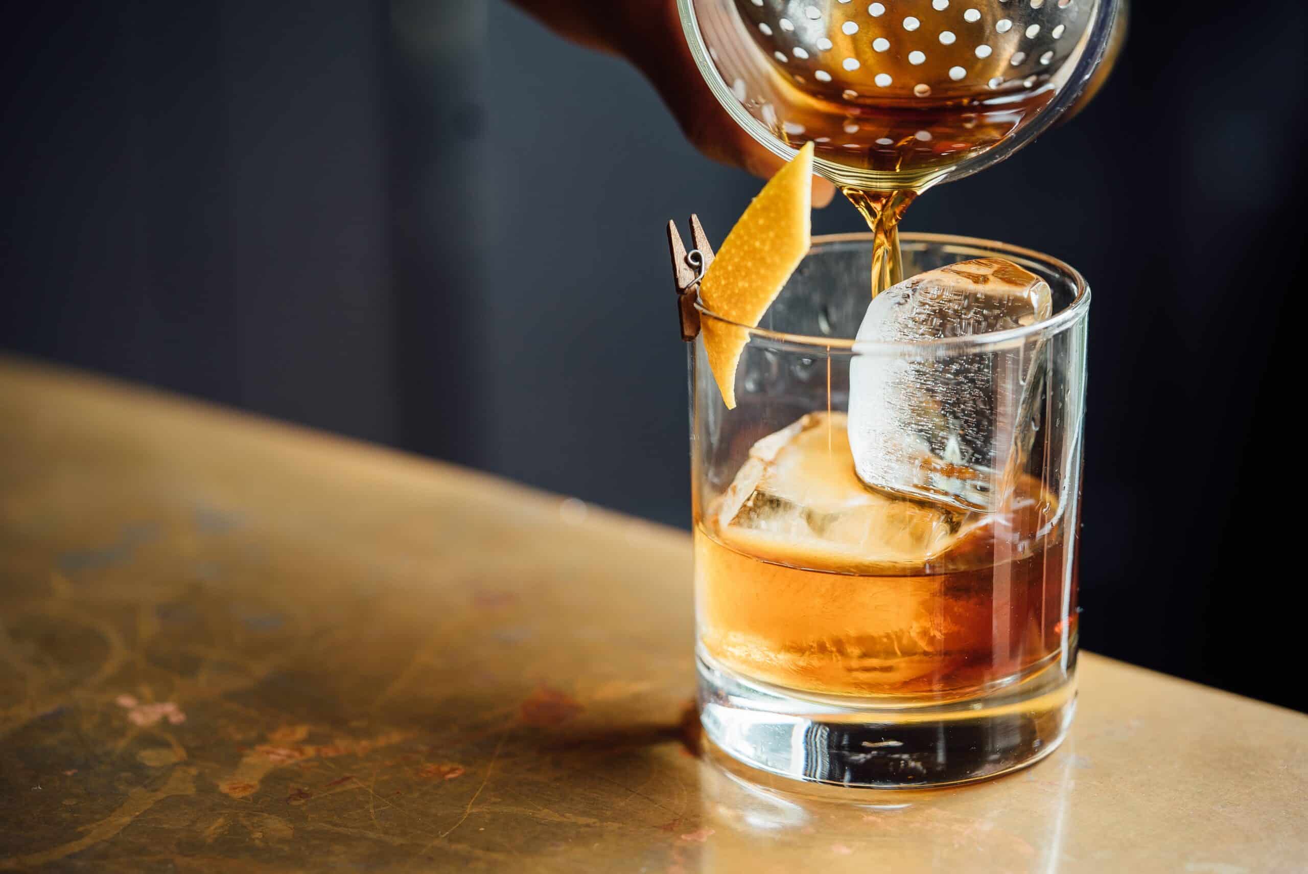 You are currently viewing Top 10 most popular whiskey cocktails