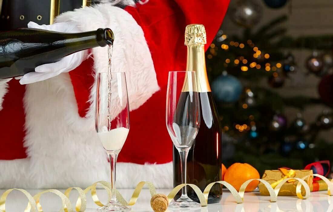 Read more about the article 7 Best Wines to Gift to Others