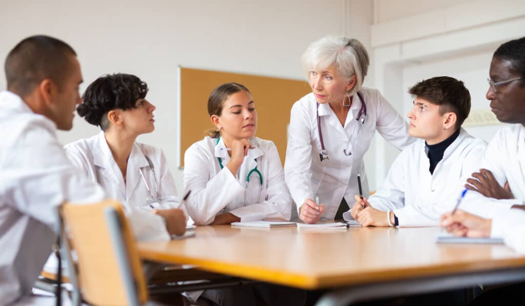 The Benefits And Challenges Of Pursuing A Medical Degree 2 The Benefits And Challenges Of Pursuing A Medical Degree 2