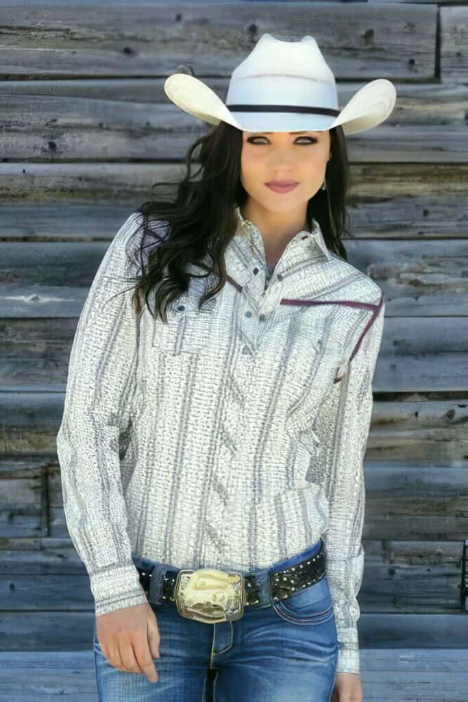 Hot Cowgirl Photos: Capturing The Spirit Of The American West 9 Hot Cowgirl Photos: Capturing The Spirit Of The American West 9